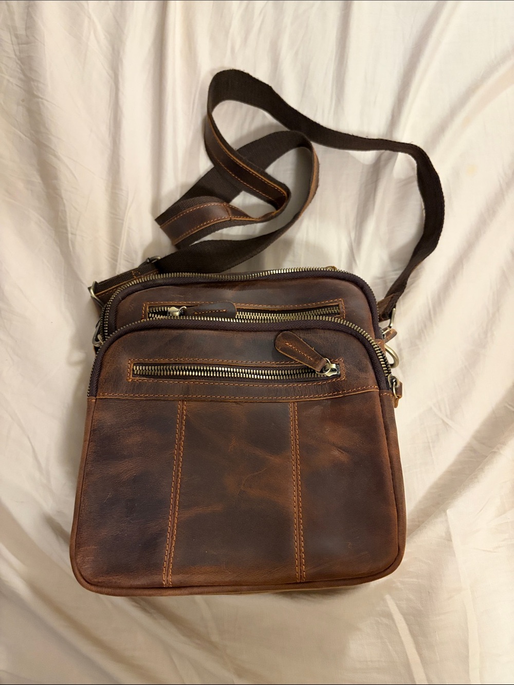Wilsons Leather Distressed Brown Leather Messenger Bag